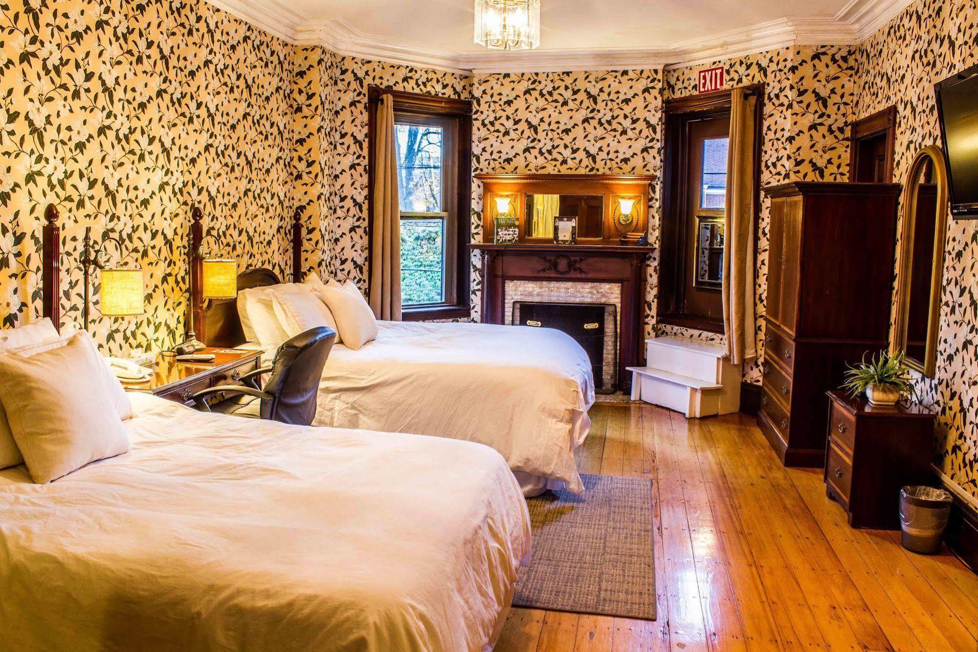 Beacon Inn 1087 Brookline Zewnętrze zdjęcie